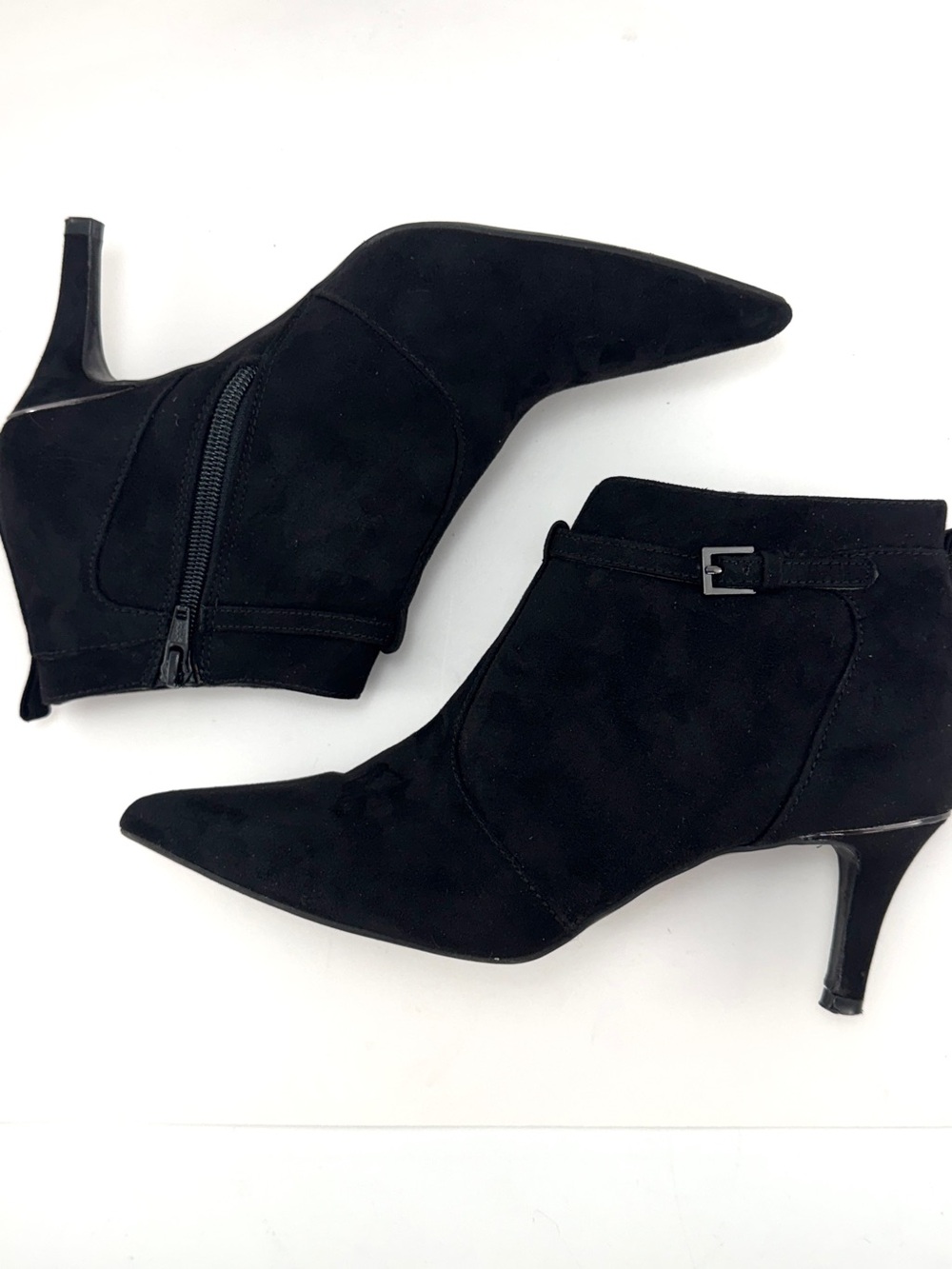💖 Jones New York Signature ‘Fawn’ Black Suede Pointy Heeled Ankle Booties, Sz, 8